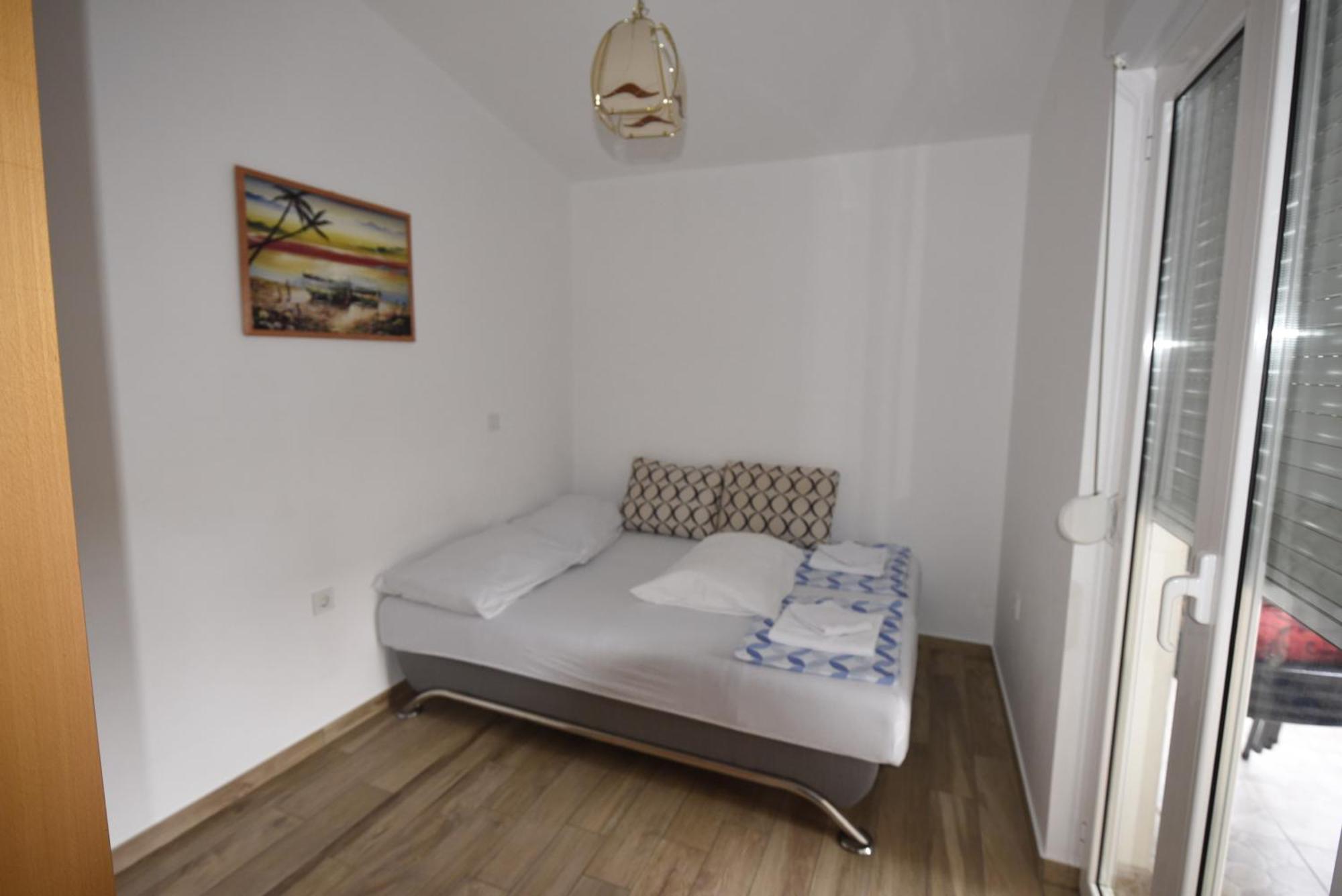 Apartment Puzek Bibinje