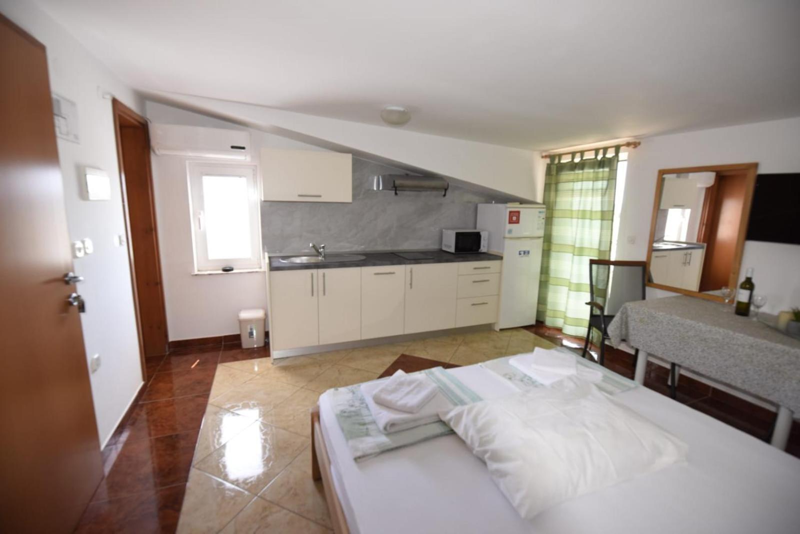 Puzek Apartment *